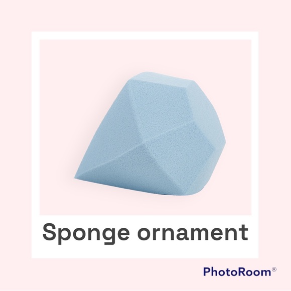 BNWT Ornament Beauty Cosmetic Sponges for Christmas/Winter - Picture 5 of 9
